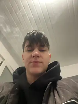 Snapshot of ravenryx chatting on 01.10.26 ravenryx online show from 01.10.26