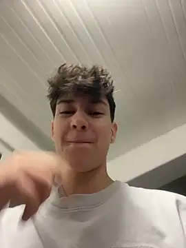 Snapshot of ravenryx chatting on 02.03.26 ravenryx online show from 02.03.26