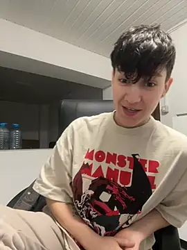 Snapshot of ravenryx chatting on 02.11.26 ravenryx online show from 02.11.26