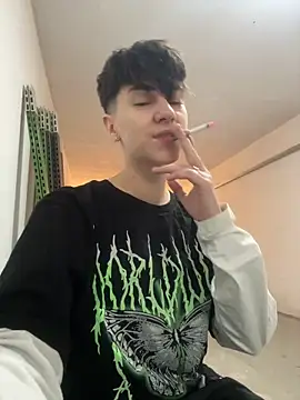 Snapshot of ravenryx chatting on 03.14.26 ravenryx online show from 03.14.26