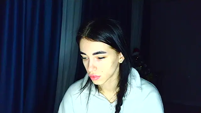 Snapshot of Vlada_Elfie chatting on 01.17.26 Vlada Elfie online show from 01.17.26