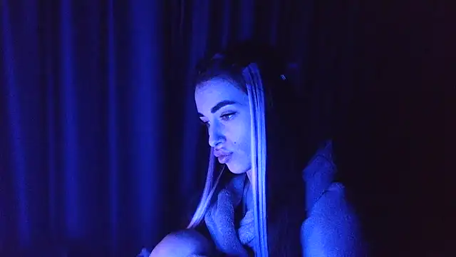 Snapshot of Vlada_Elfie chatting on 02.02.26 Vlada Elfie online show from 02.02.26