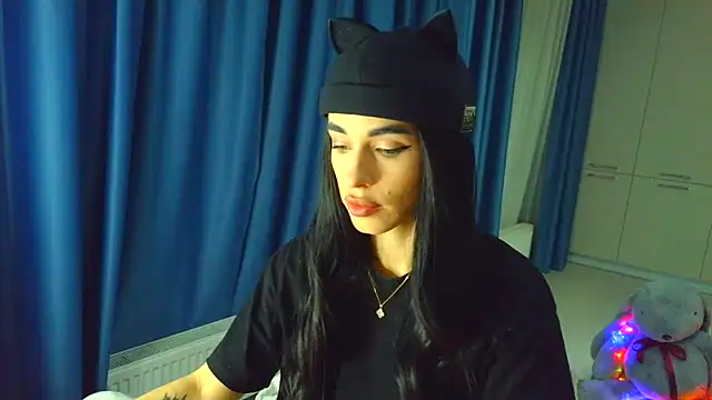 Snapshot of Vlada_Elfie chatting on 02.22.26 Vlada Elfie online show from 02.22.26