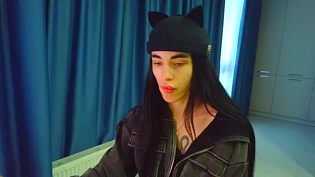 Snapshot of Vlada_Elfie chatting on 02.25.26 Vlada Elfie online show from 02.25.26