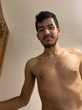 Snapshot of vinihfeh chatting on 01.31.26 vinihfeh online show from 01.31.26