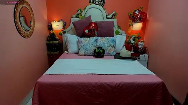Dalila Najjar  online show from 06.21.26