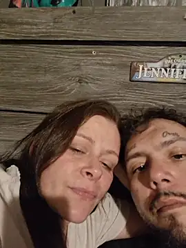 Snapshot of deeandjen chatting on 03.15.26 deeandjen online show from 03.15.26