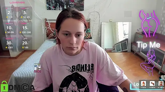 Snapshot of Lily_Viola chatting on 07.14.26 Lily Viola online show from 07.14.26