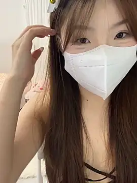  xiaoxinxin  online show from 06.05.26