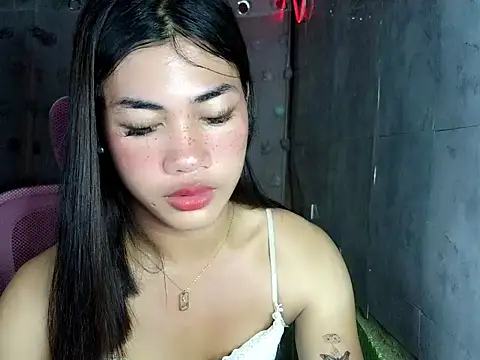 Margalona  online show from 04.30.26