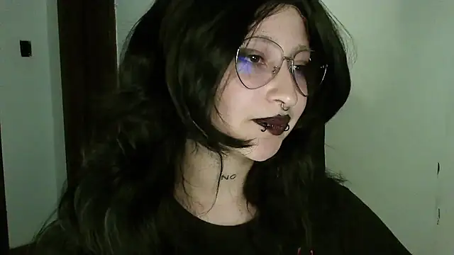 Snapshot of Aoidandelion chatting on 02.22.26 Aoidandelion online show from 02.22.26