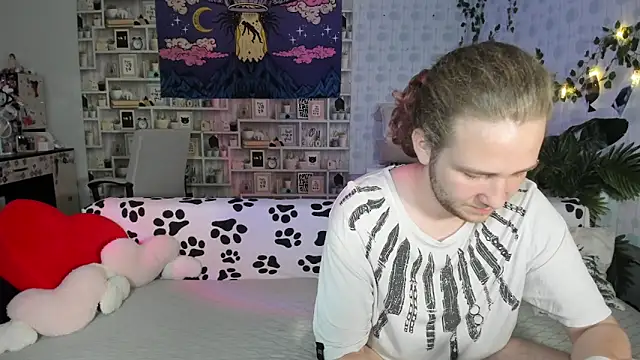 swiity room  online show from 06.12.26