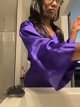 xouniq online show from 03.07.26