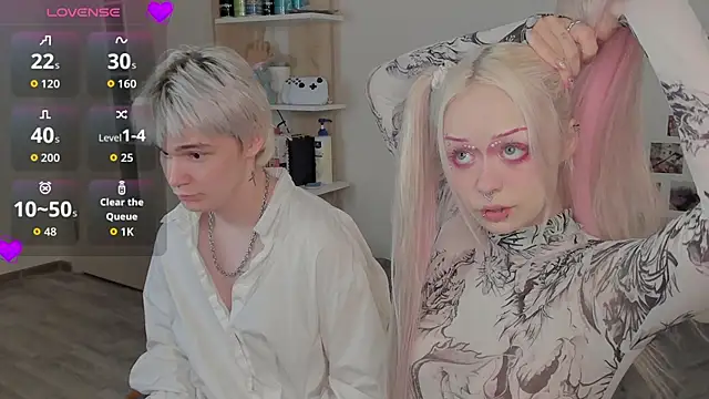 SweetheartsFriends online show from 07.11.26