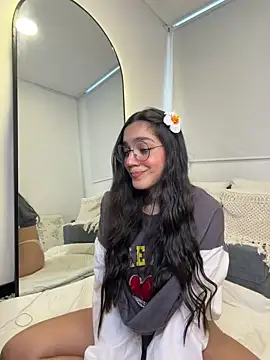 EVA WILD1 online show from 03.12.26