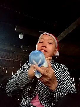 Agnes-baby online show from 02.11.26