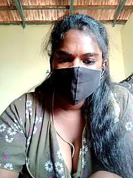 Milky Julia online show from 03.21.26