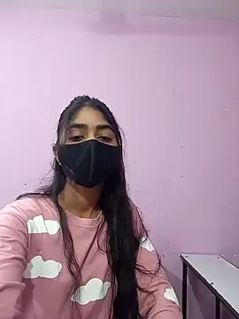 HotxMuskan online show from 03.07.26