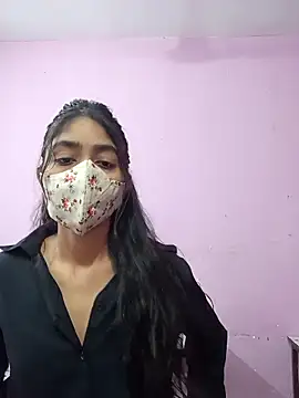 HotxMuskan online show from 03.17.26