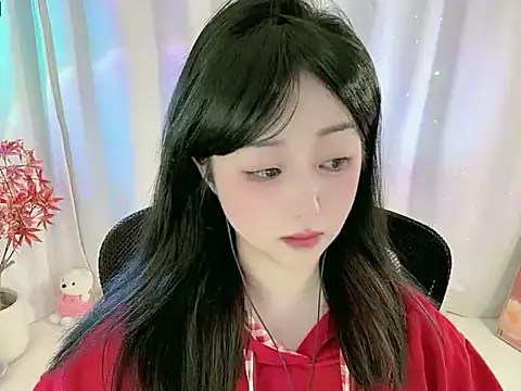 Snapshot of CLaire-5 chatting on 01.17.26 CLaire-5 online show from 01.17.26