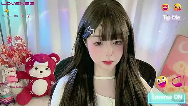 Snapshot of CLaire-5 chatting on 02.20.26 CLaire-5 online show from 02.20.26