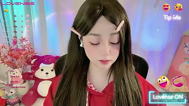 Snapshot of CLaire-5 chatting on 03.10.26 CLaire-5 online show from 03.10.26