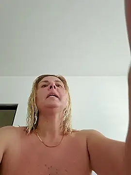 Snapshot of Amelia9798 chatting on 06.09.26 Amelia9798 online show from 06.09.26