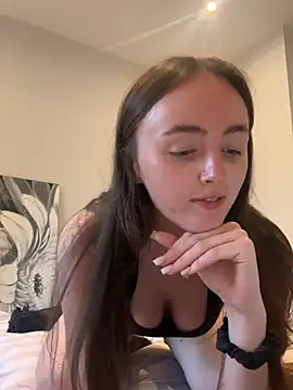 TayLovesxx online show from 06.22.26