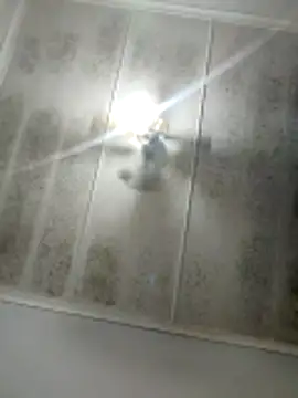 Snapshot of DrosXO chatting on 02.28.26 DrosXO online show from 02.28.26