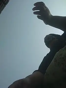 momo loves online show from 02.03.26