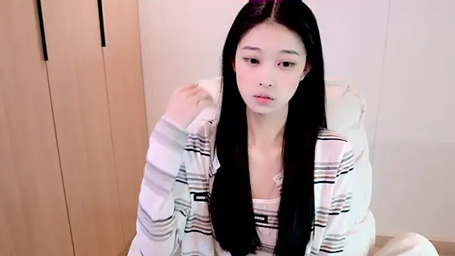 Snapshot of iiiiiiiiiu chatting on 01.19.26 iiiiiiiiiu online show from 01.19.26