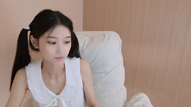 Snapshot of iiiiiiiiiu chatting on 04.09.26 iiiiiiiiiu online show from 04.09.26