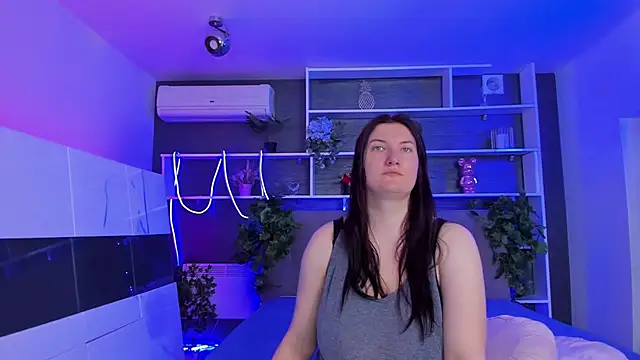 Snapshot of StephieRousee chatting on 05.27.26 StephieRousee online show from 05.27.26