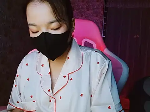 -Tamy- online show from 04.28.26