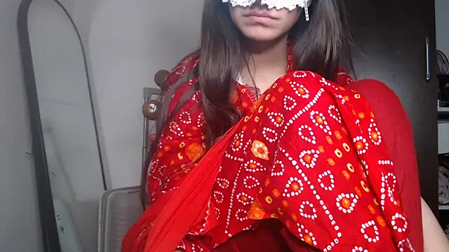 Snapshot of Hottie_heer chatting on 03.06.26 Hottie heer online show from 03.06.26