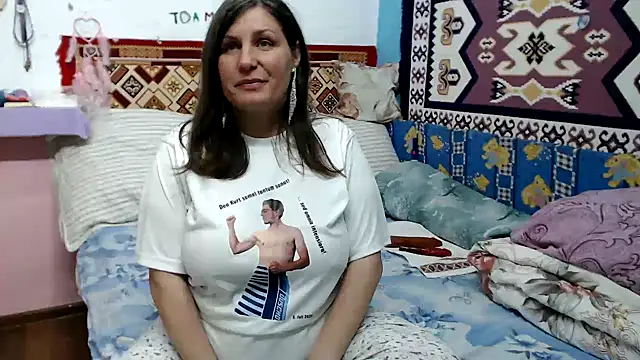 Adelinemilf online show from 04.29.26