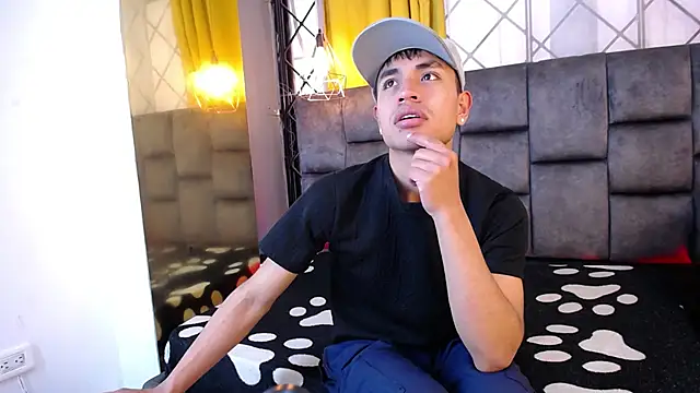 Snapshot of Maik_Russo chatting on 02.05.26 Maik Russo online show from 02.05.26