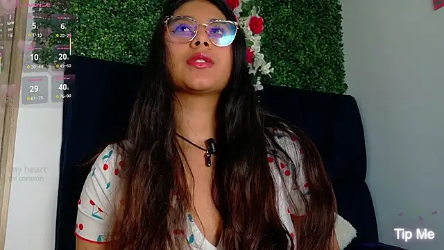 AnnaSmiles online show from 03.13.26