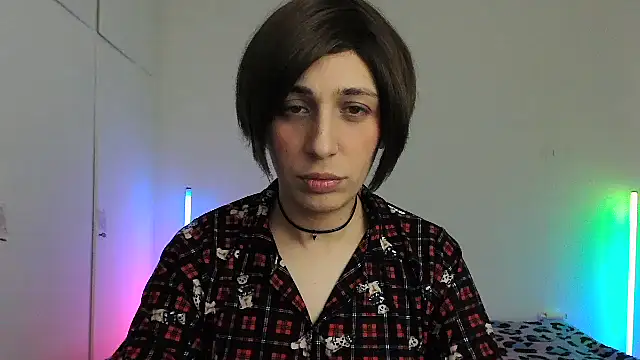 HoneyValentine online show from 02.16.26