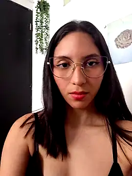 FrierenHot online show from 05.11.26