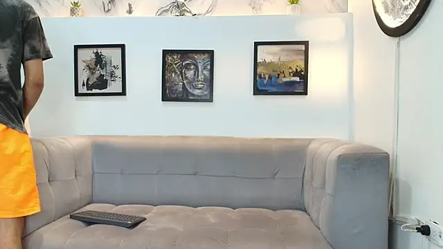 AVENGER BOYS2026 online show from 01.10.26