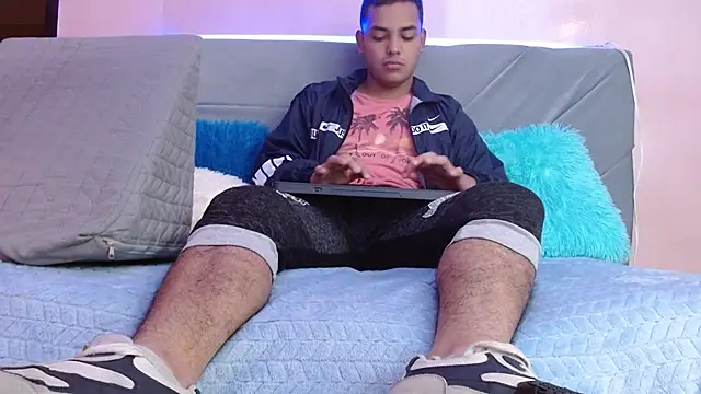 Snapshot of studentdeivy_ chatting on 02.07.26 studentdeivy online show from 02.07.26