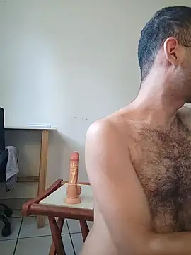 Snapshot of rodrigoxpas chatting on 07.17.26 rodrigoxpas online show from 07.17.26