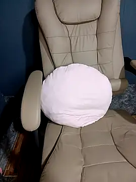 ChanChanLy online show from 02.24.26