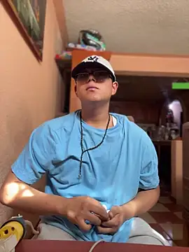 Snapshot of soyrodryp chatting on 02.18.26 soyrodryp online show from 02.18.26