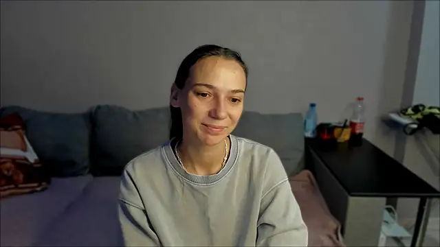 Snapshot of AnnaMized chatting on 01.12.26 AnnaMized online show from 01.12.26