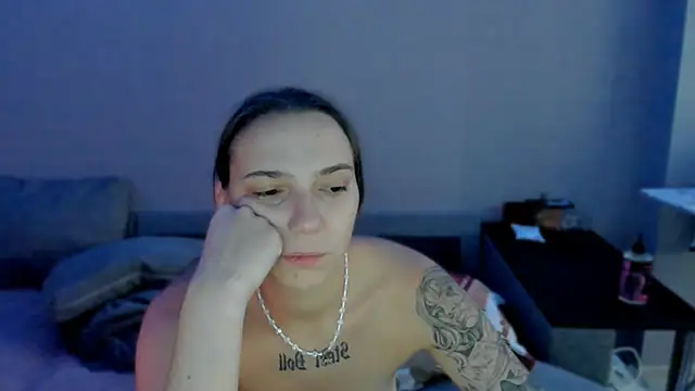 Snapshot of AnnaMized chatting on 01.16.26 AnnaMized online show from 01.16.26