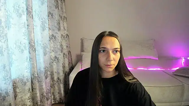 AnnaMized online show from 04.07.26