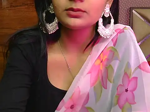 sweet riyaaa online show from 04.28.26
