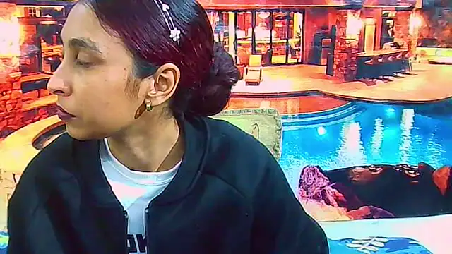 IndianSexyButt online show from 06.13.26